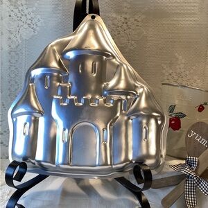 Wilton Enchanted Castle Cake Pan Mold Princess Knight #2105-2031